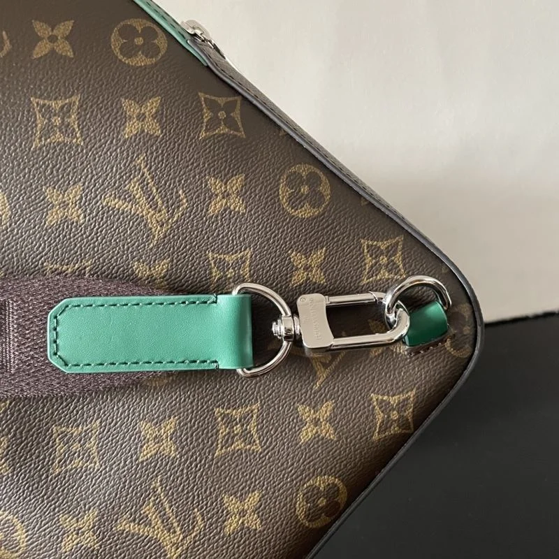 AllSeason Louis Vuitton Waist Chest Packs 41668
