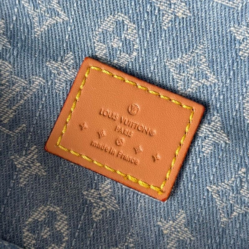 Louis Vuitton Waist Chest Packs Unisex 78987
