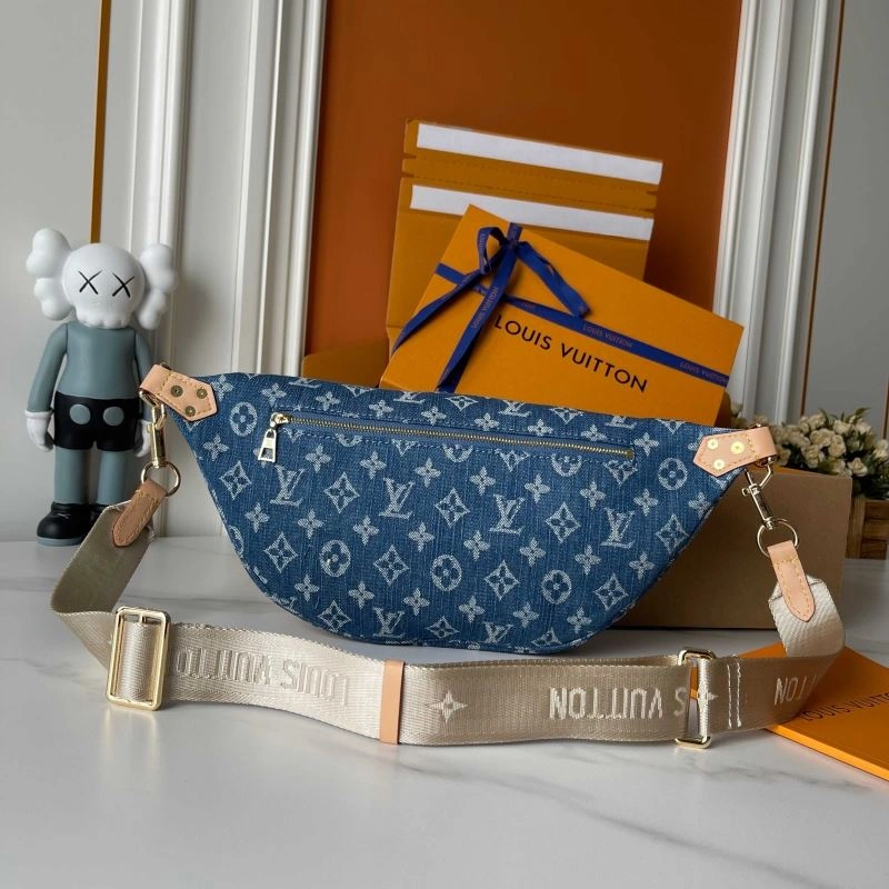 UrbanStyle Louis Vuitton Waist Chest Packs 88430