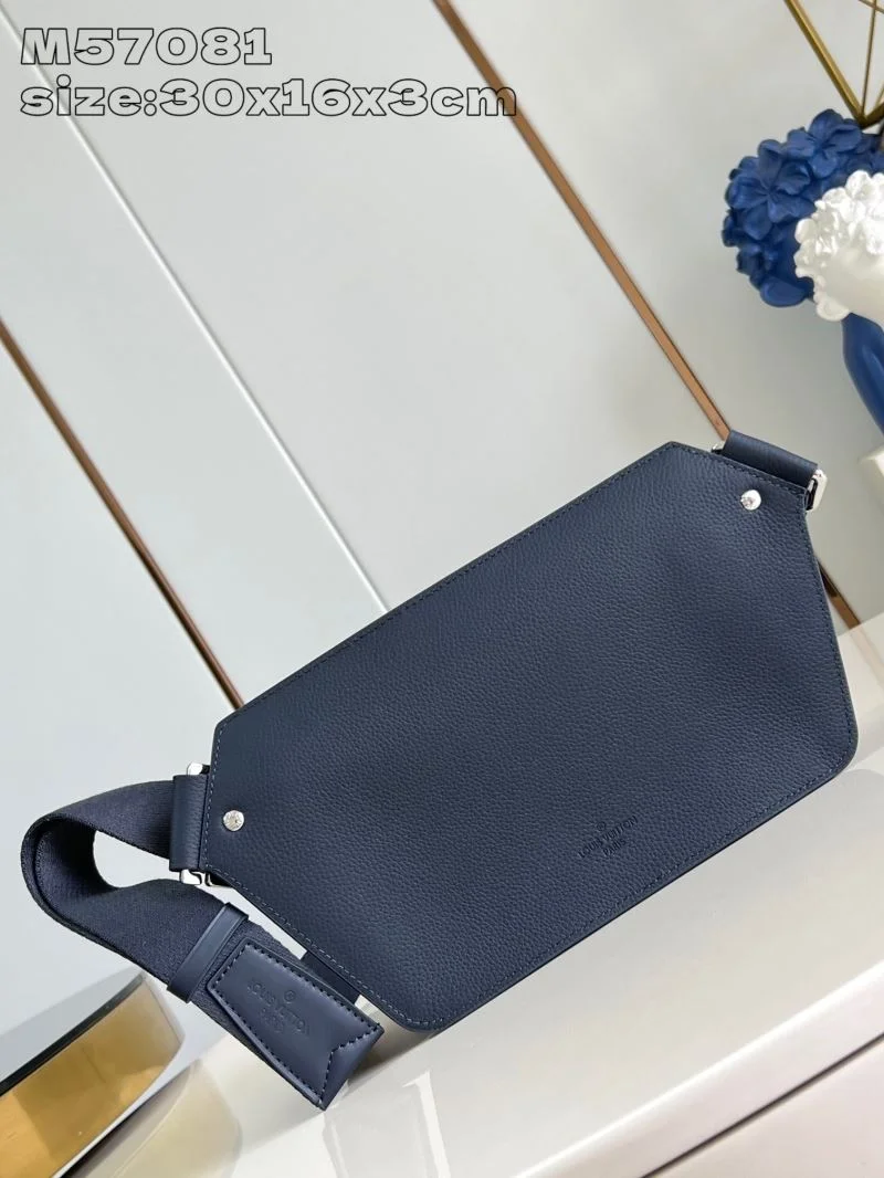 EyeCatching Louis Vuitton Waist Chest Packs 41004