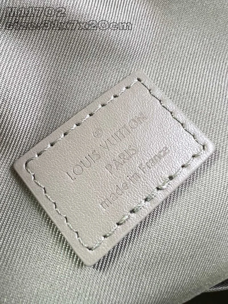 Comfortable Louis Vuitton Waist Chest Packs 49196