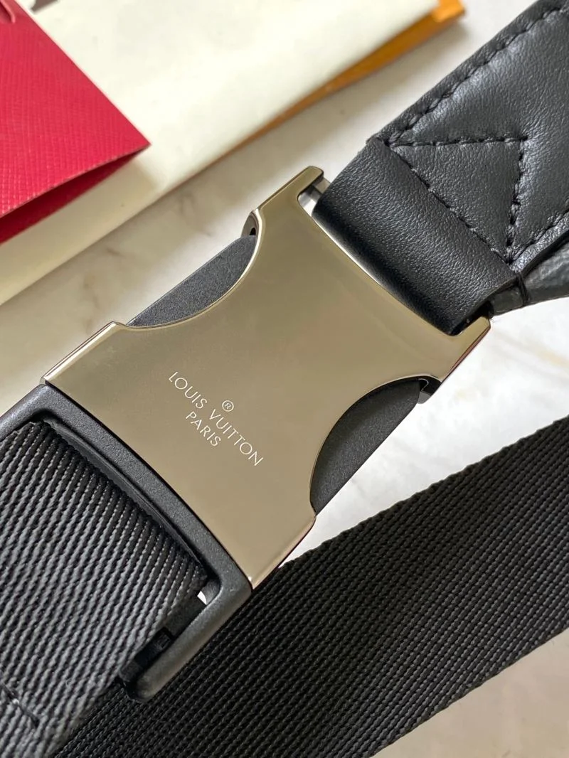Louis Vuitton Waist Chest Packs Youthful 39311