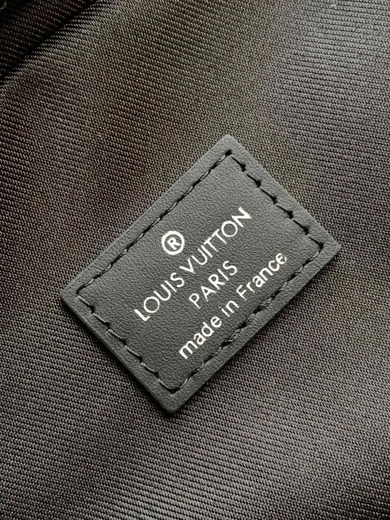 Cozy Louis Vuitton Waist Chest Packs 39022