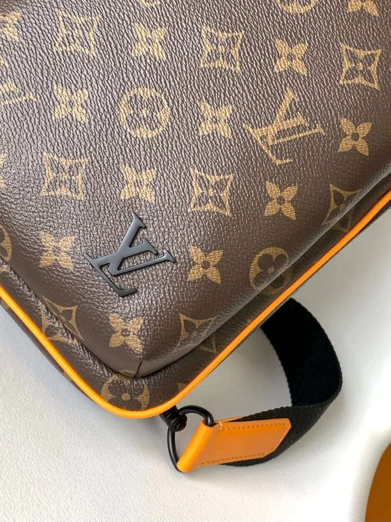 TimelessDesign Louis Vuitton Waist Chest Packs 38726