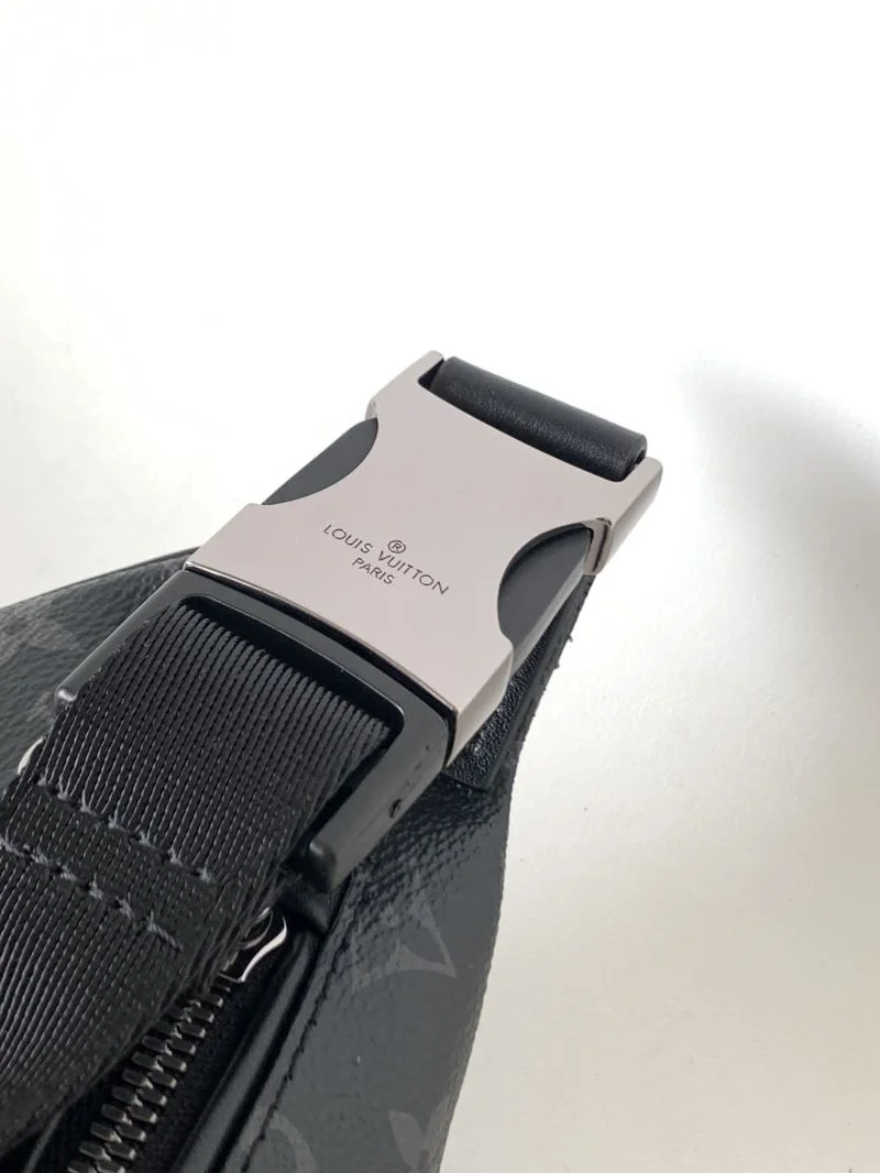 Minimalist Louis Vuitton Waist Chest Packs 38734