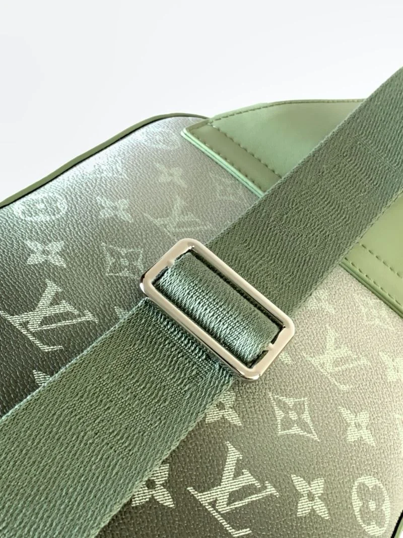 Fashionable Louis Vuitton Waist Chest Packs 38711