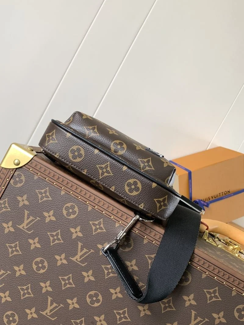 Louis Vuitton Waist Chest Packs Breathable 38728