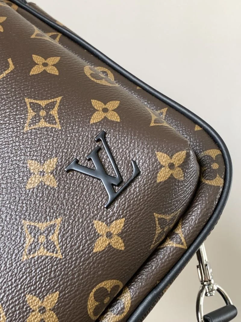 Louis Vuitton Waist Chest Packs Breathable 38728