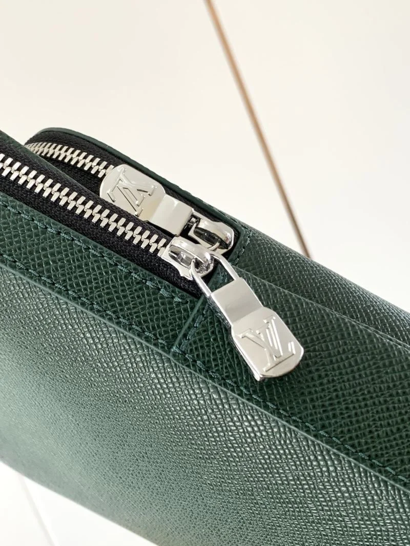Louis Vuitton Waist Chest Packs OnTrend 38723