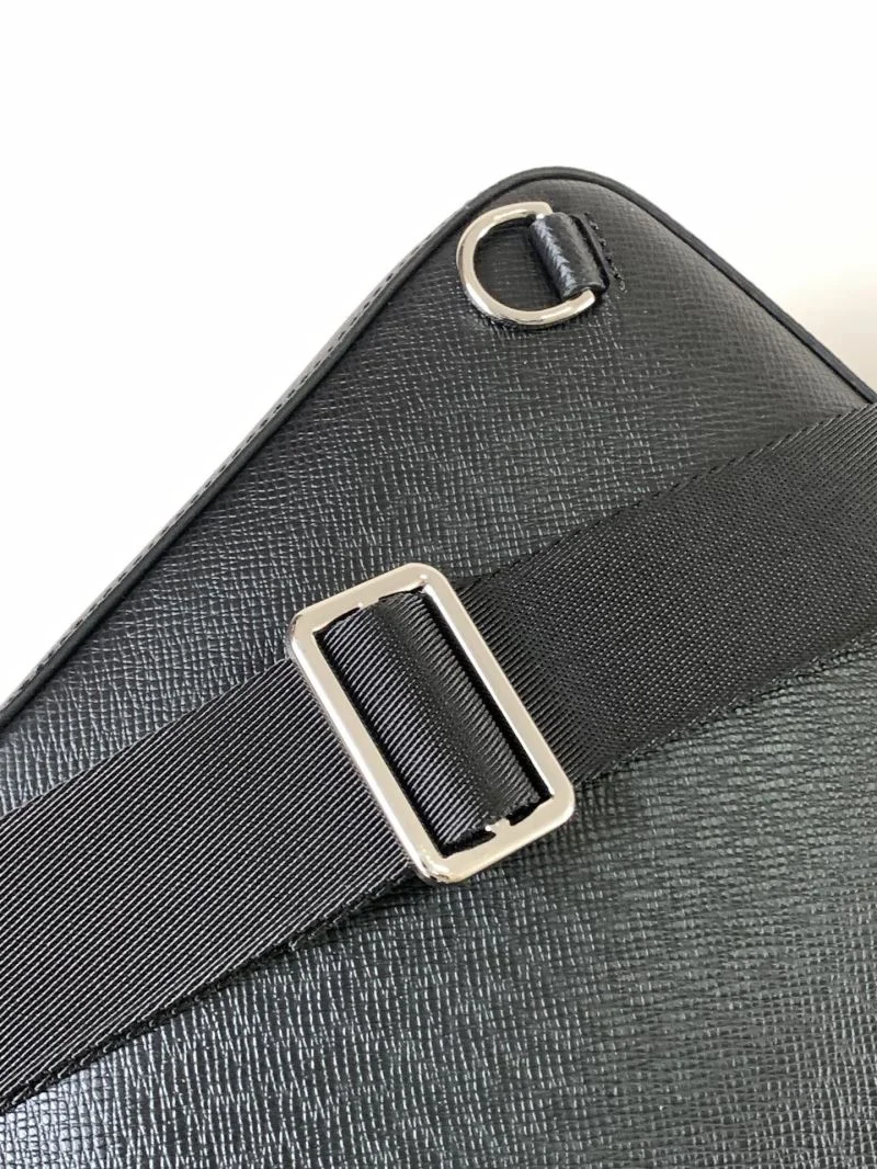 Supportive Louis Vuitton Waist Chest Packs 38731