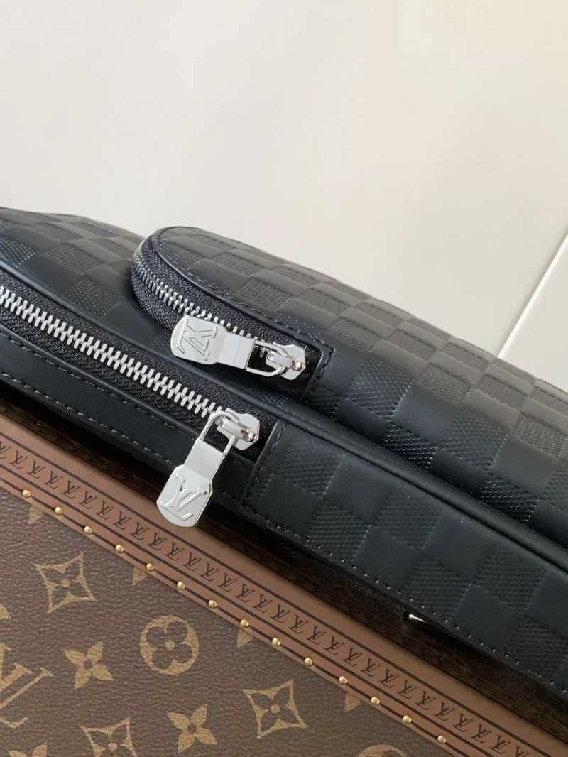 DailyWear Louis Vuitton Waist Chest Packs 38708