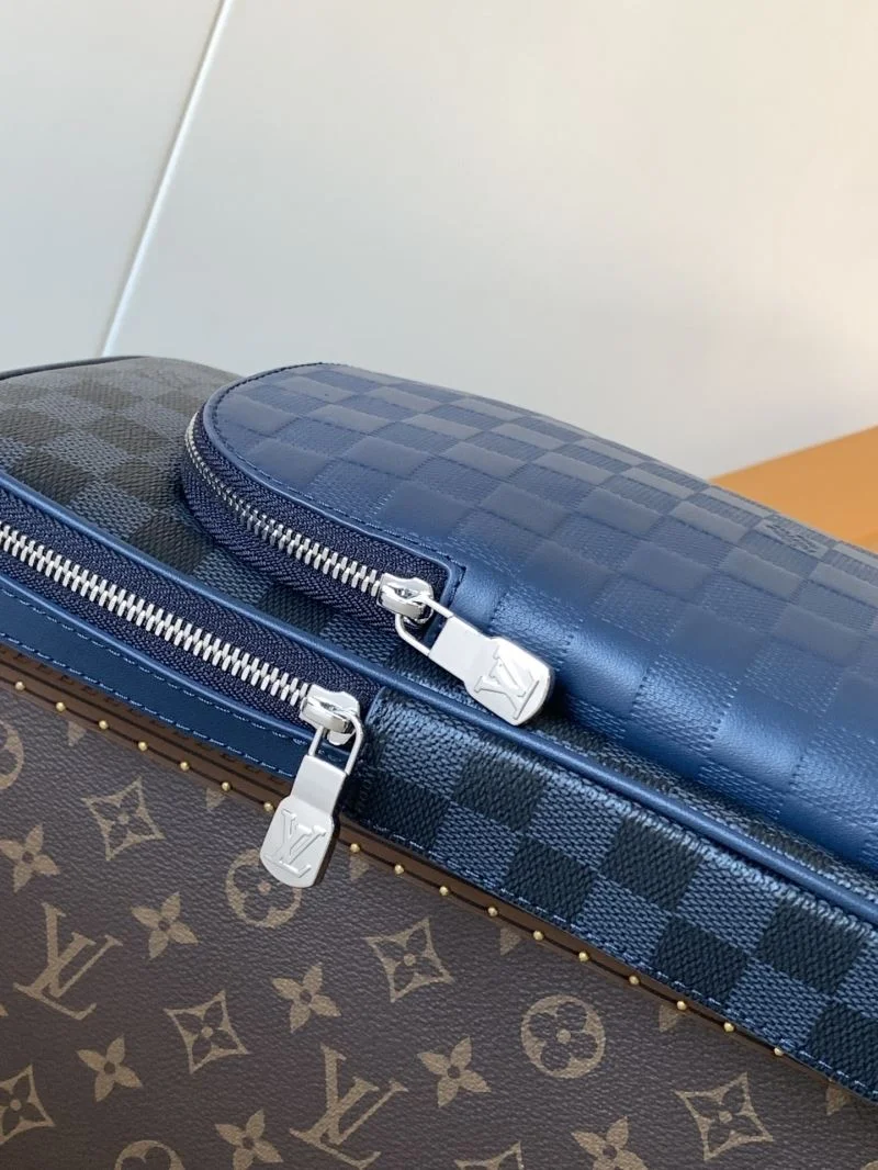 Vibrant Louis Vuitton Waist Chest Packs 38709