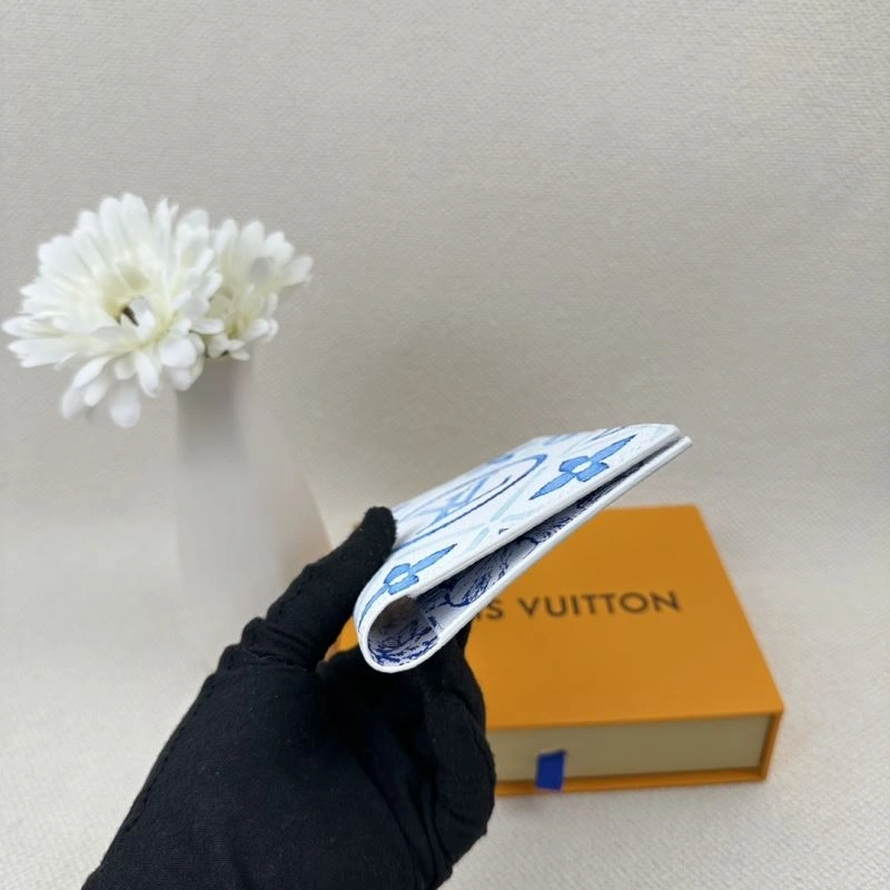 Compact Louis Vuitton Wallets Purse 88093