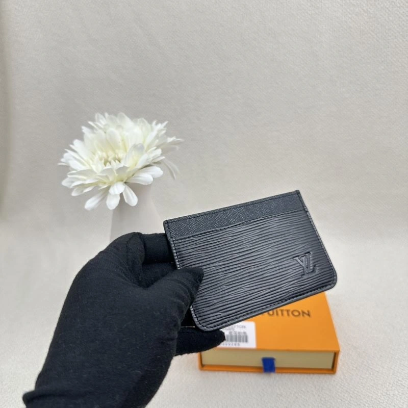 Resilient Louis Vuitton Wallets Purse 88083