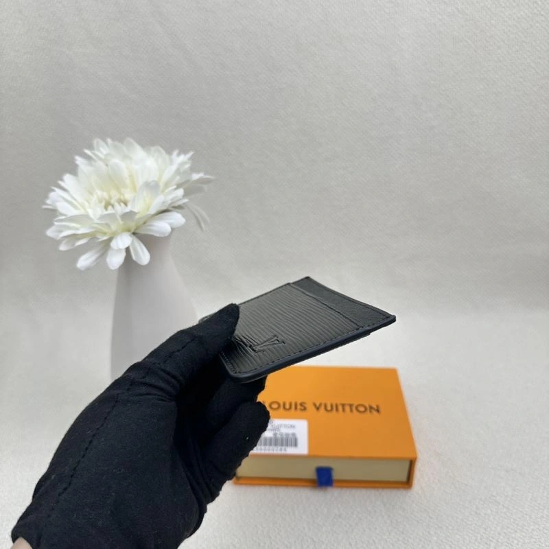 Resilient Louis Vuitton Wallets Purse 88083