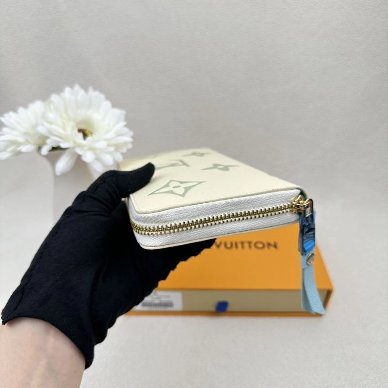 Louis Vuitton Wallets Purse OdorResistant 88070