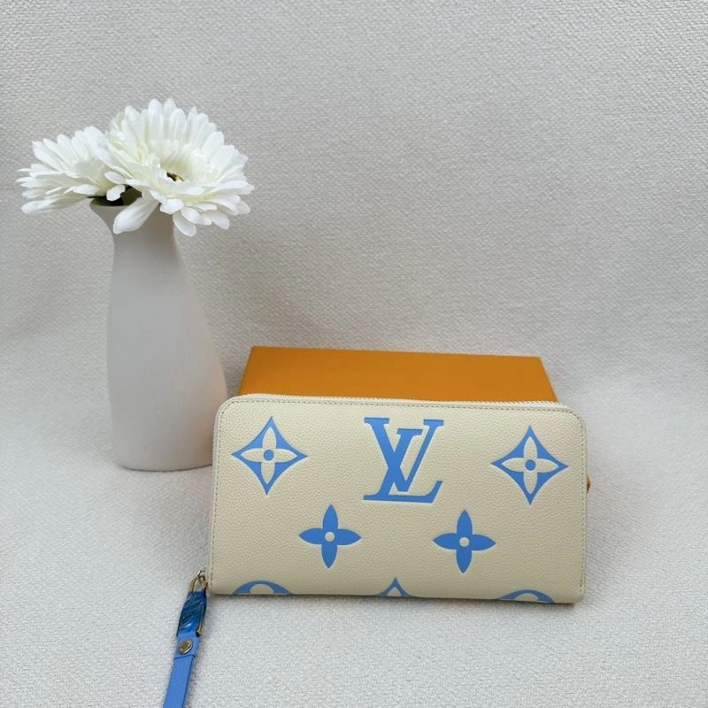 Louis Vuitton Wallets Purse FashionForward 88074