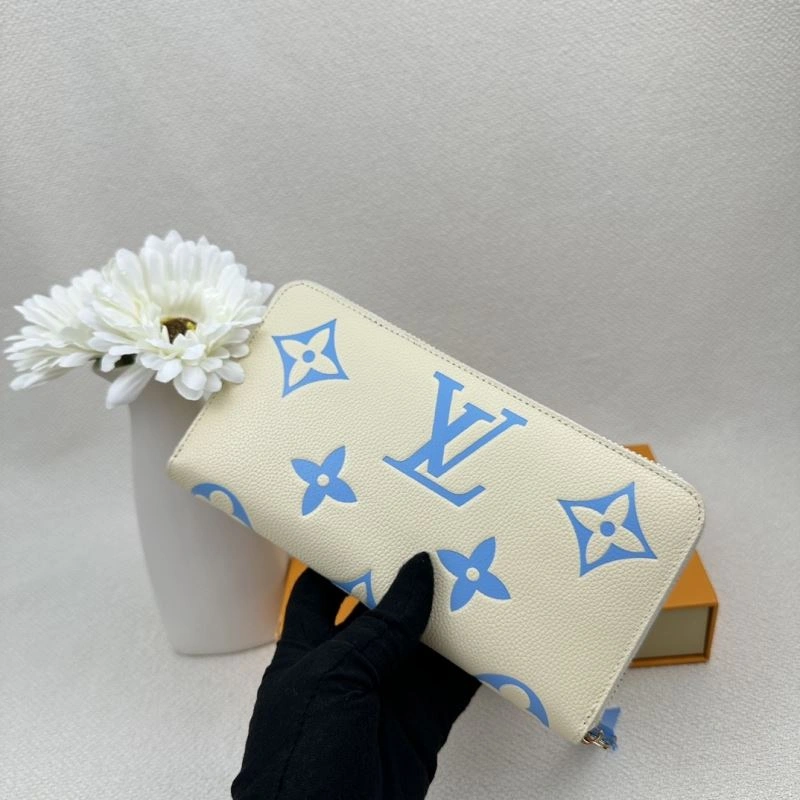 Louis Vuitton Wallets Purse FashionForward 88074