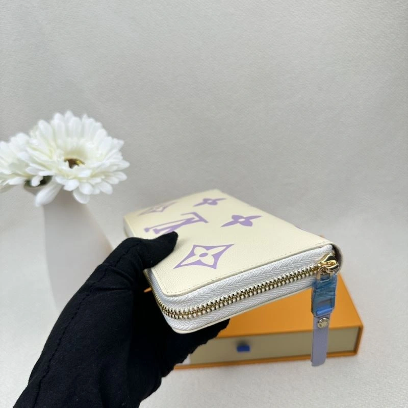 Louis Vuitton Wallets Purse SunProtective 88069