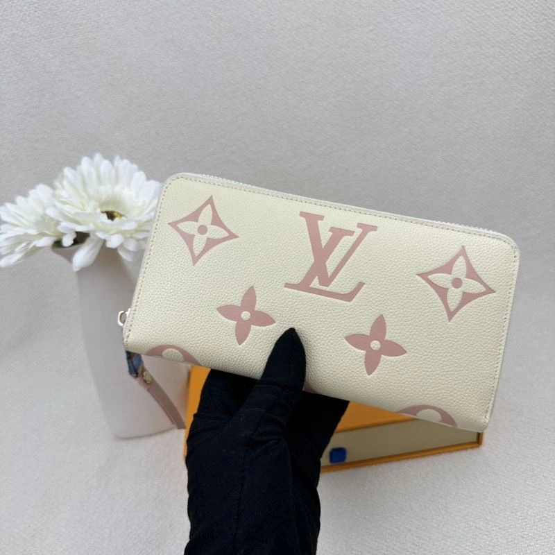 Contemporary Louis Vuitton Wallets Purse 88067