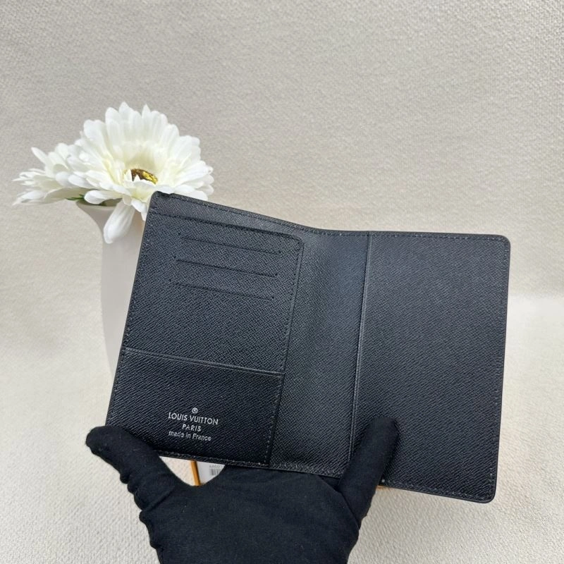 Louis Vuitton Wallets Purse StreetReady 88060