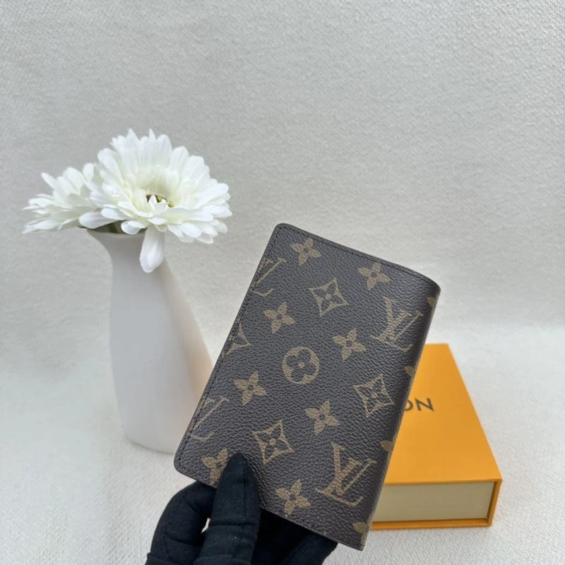 Louis Vuitton Wallets Purse TravelReady 88100