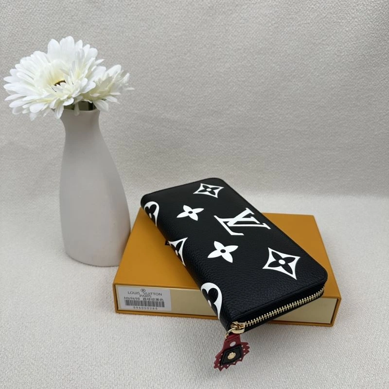 Casual Louis Vuitton Wallets Purse 88087