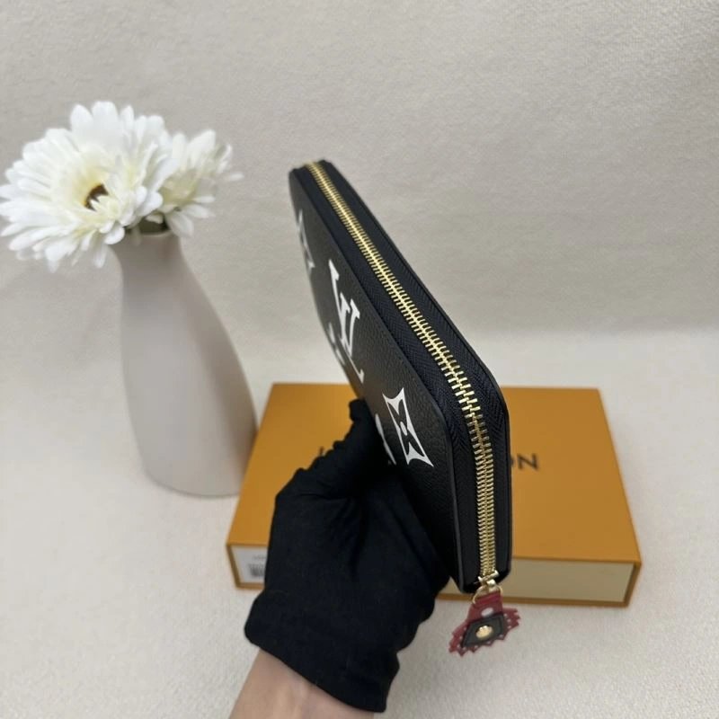 Casual Louis Vuitton Wallets Purse 88087