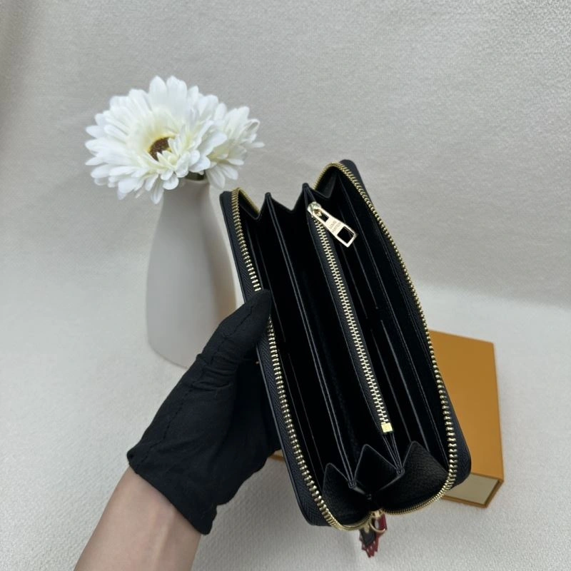 Casual Louis Vuitton Wallets Purse 88087