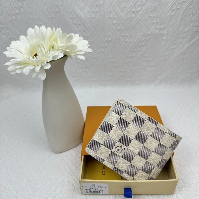 Sleek Louis Vuitton Wallets Purse 88038