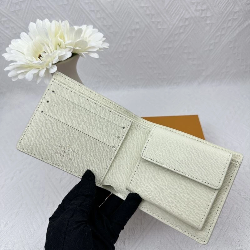 Sleek Louis Vuitton Wallets Purse 88038
