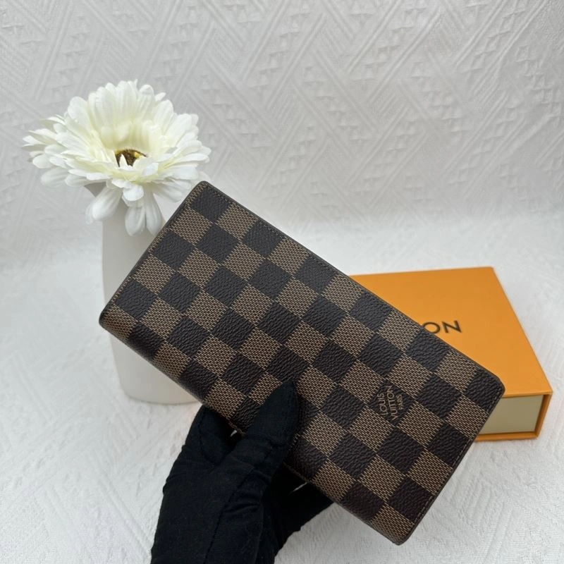Louis Vuitton Wallets Purse Bright 88026