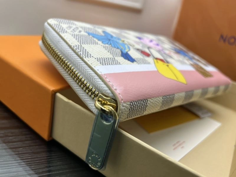 Louis Vuitton Wallets Purse WellDesigned 88025