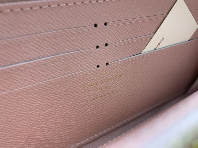 Louis Vuitton Wallets Purse ModernLook 88021