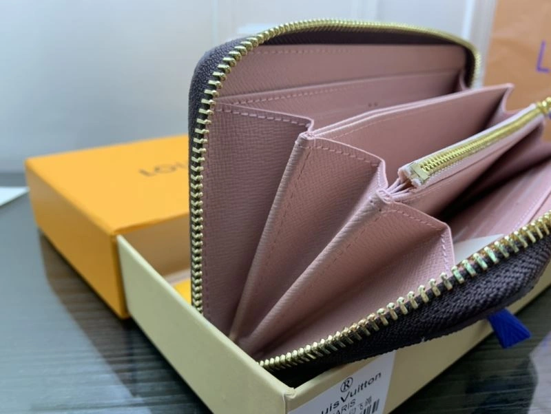 Louis Vuitton Wallets Purse ModernLook 88021