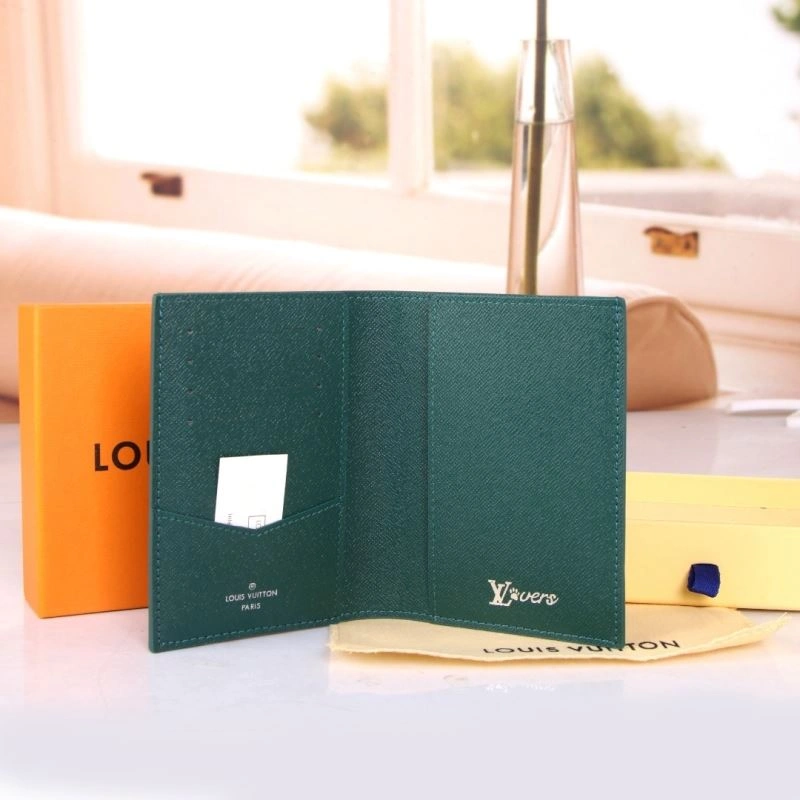 Seasonal Louis Vuitton Wallets Purse 88002