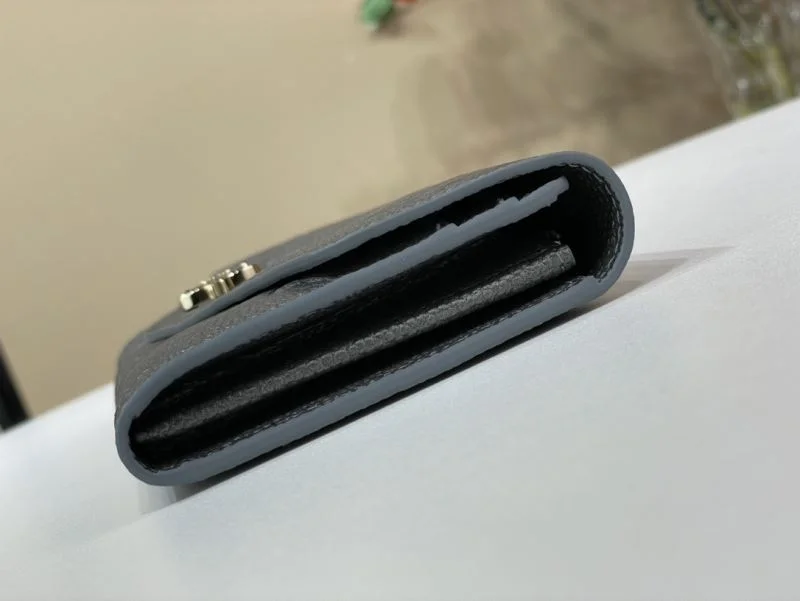 Louis Vuitton Wallets Purse Lightweight 40947