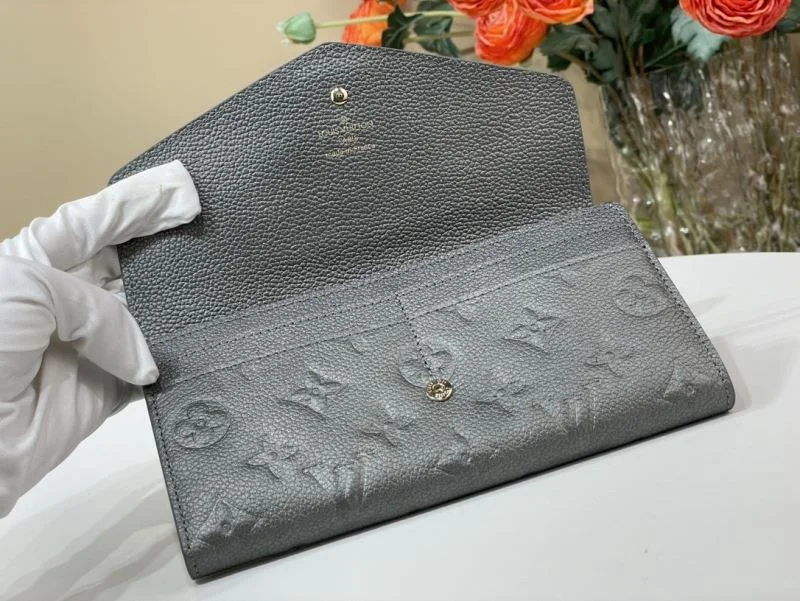 Louis Vuitton Wallets Purse Lightweight 40947