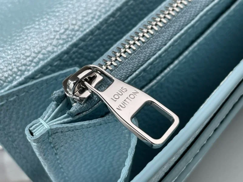Louis Vuitton Wallets Purse Effortless 41015