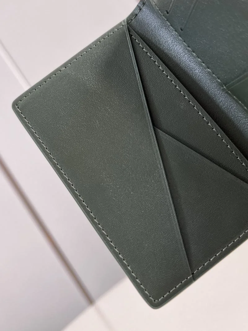 Supportive Louis Vuitton Wallets Purse 40914