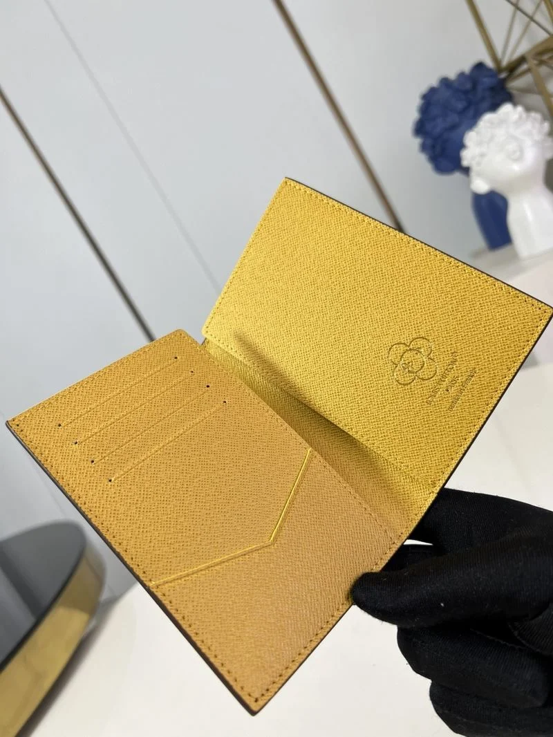 Louis Vuitton Wallets Purse WeatherProof 40900
