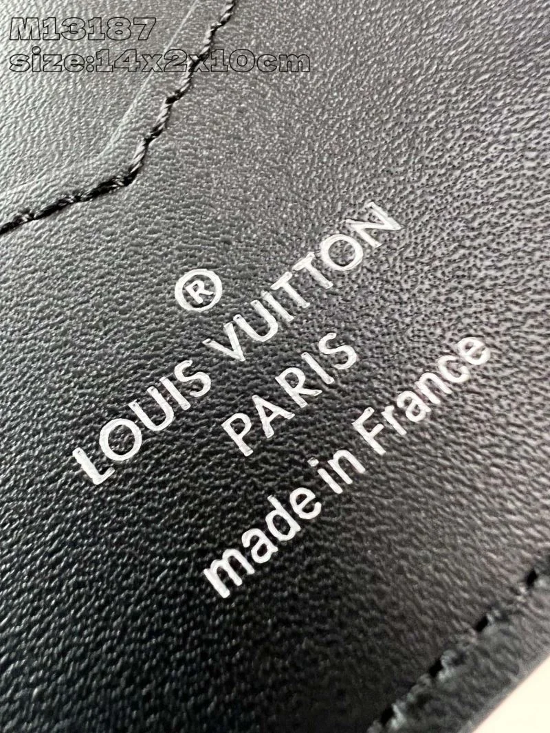 MoistureWicking Louis Vuitton Wallets Purse 40930