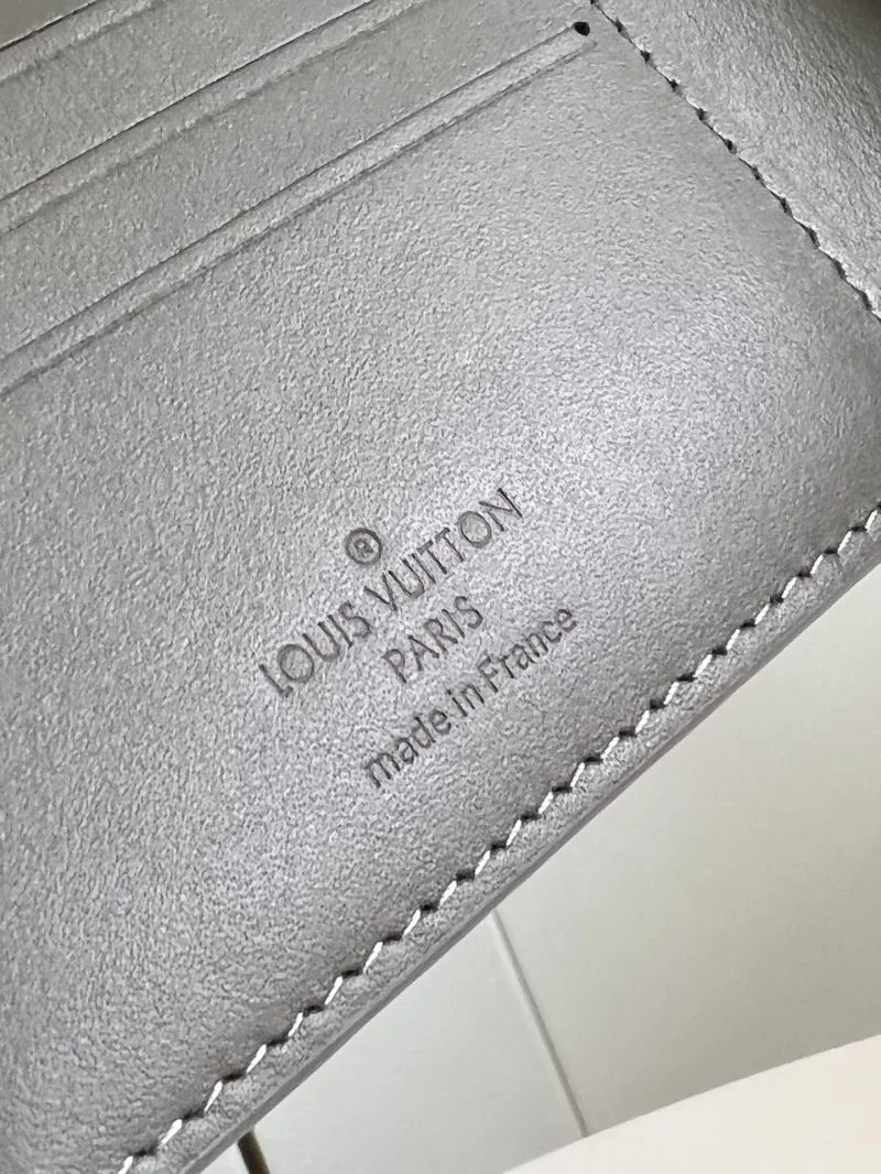 Soft Louis Vuitton Wallets Purse 40890