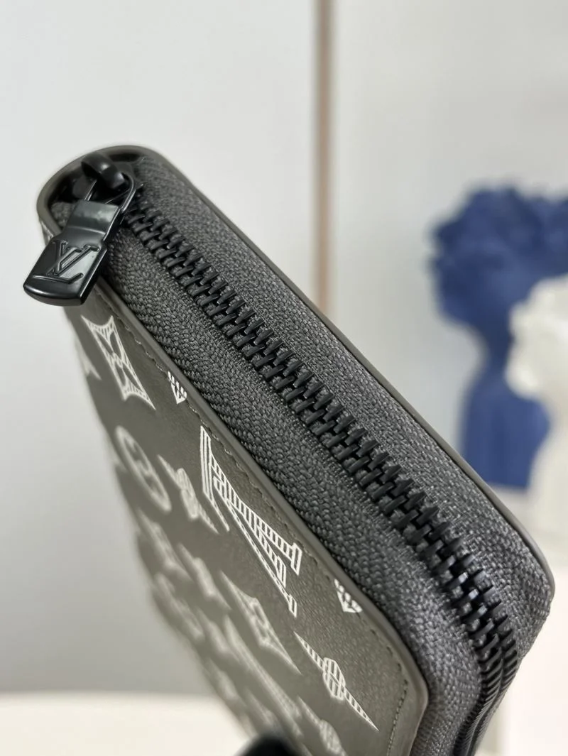 Colorful Louis Vuitton Wallets Purse 40895
