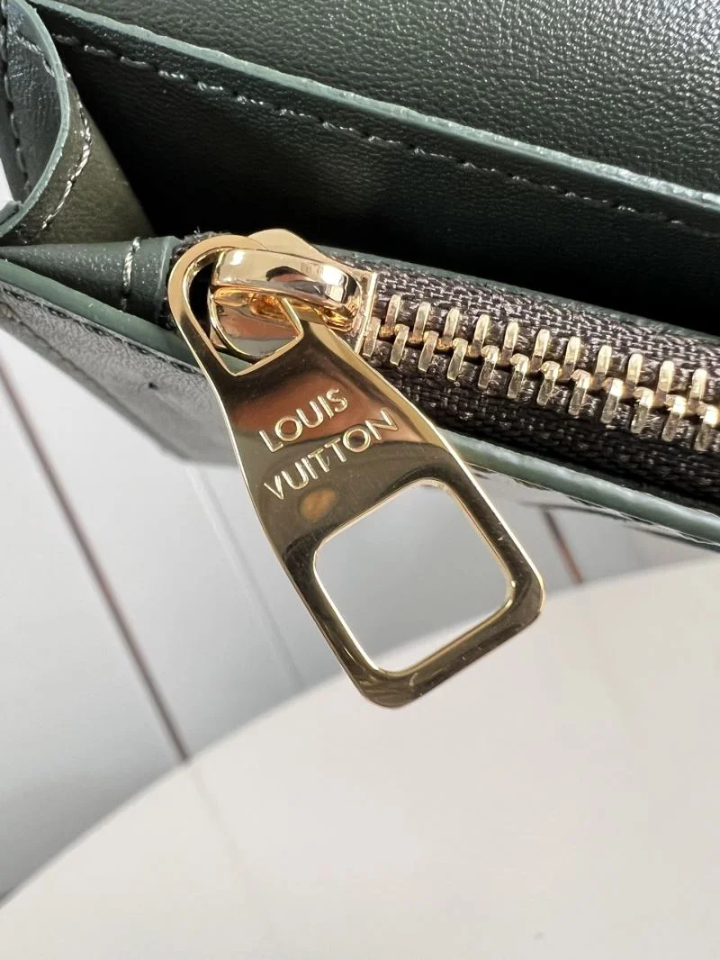Louis Vuitton Wallets Purse SmartChoice 40891
