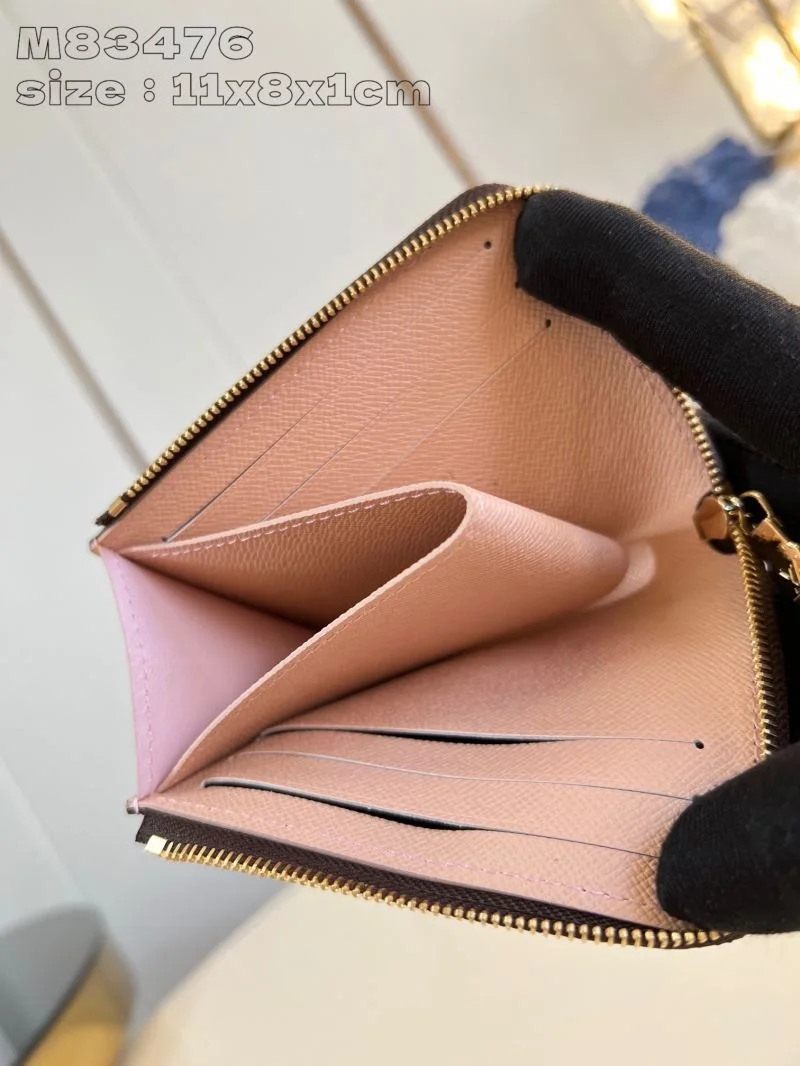 Comfortable Louis Vuitton Wallets Purse 40870
