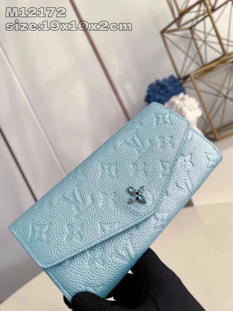 Seasonal Louis Vuitton Wallets Purse 40876