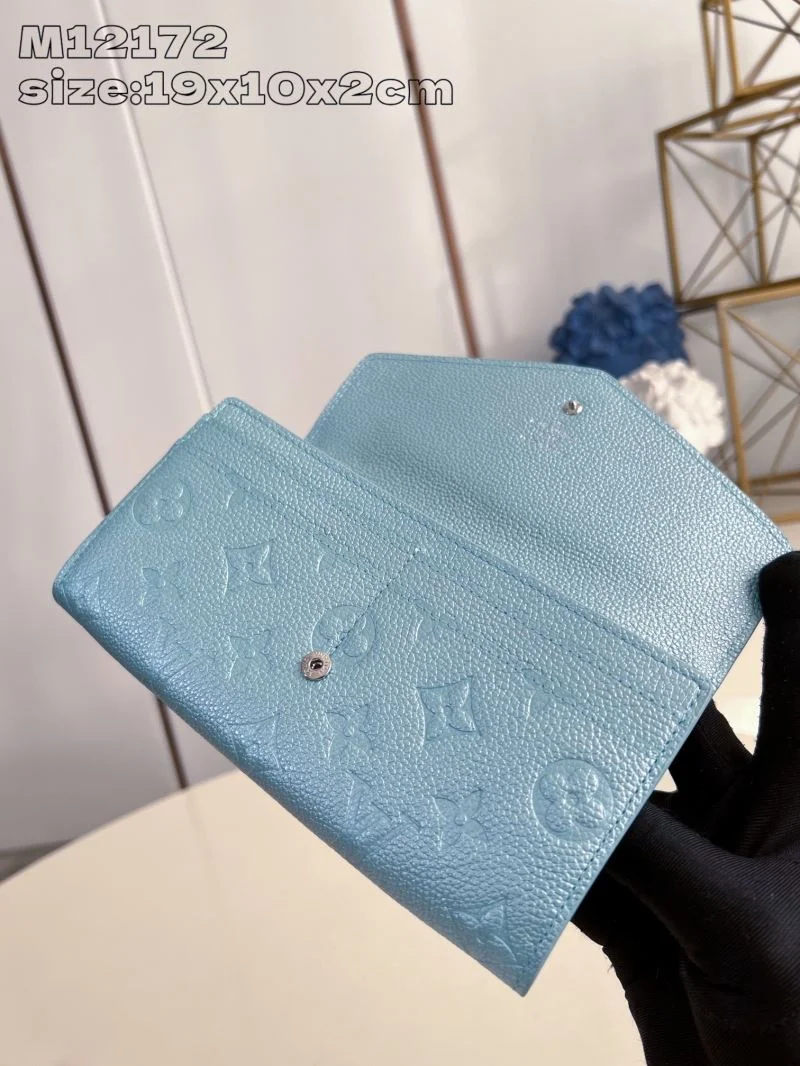 Seasonal Louis Vuitton Wallets Purse 40876