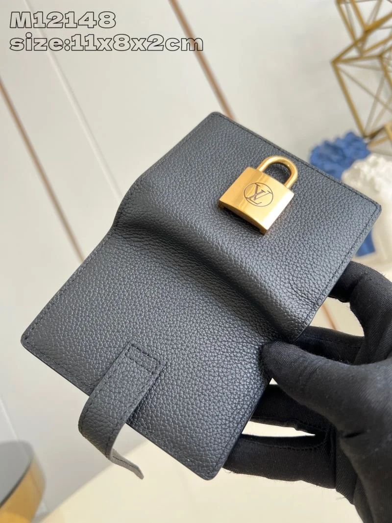 Louis Vuitton Wallets Purse Sporty 40825