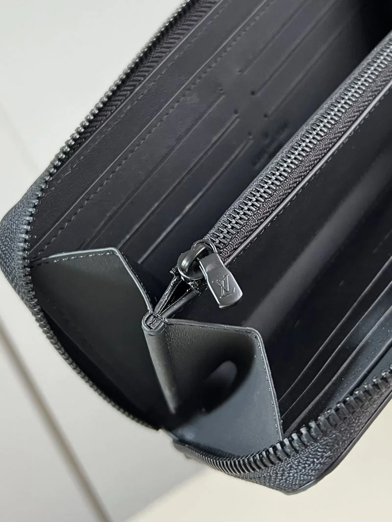 ModernLook Louis Vuitton Wallets Purse 40822